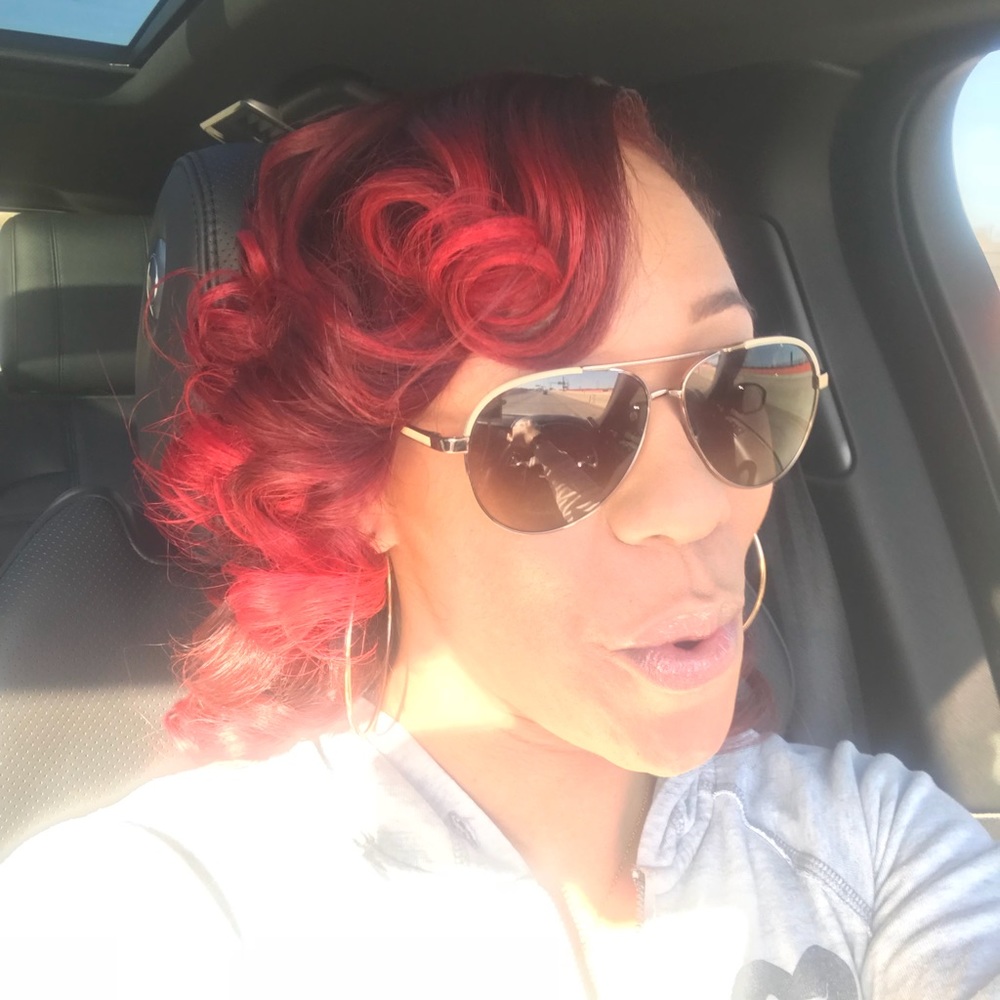 Meet your Posher, Lauren